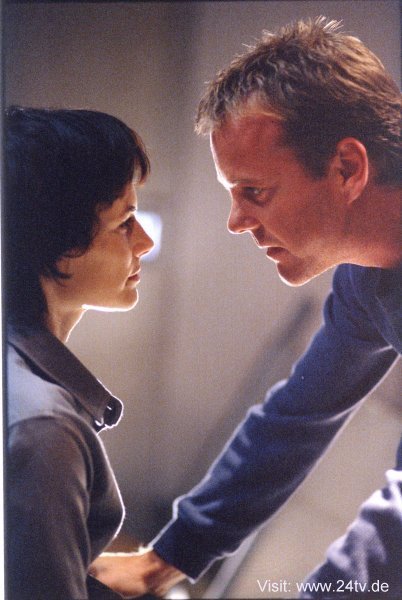 Sarah-Clarke-Kiefer-as-Nina-Myers-Jack-Bauer-24-16705046-402-600